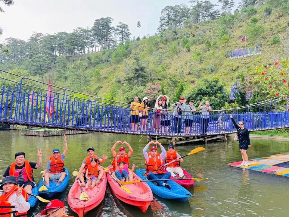 TOUR ĐÀ LẠT TẾT NGUYÊN ĐÁN 2025