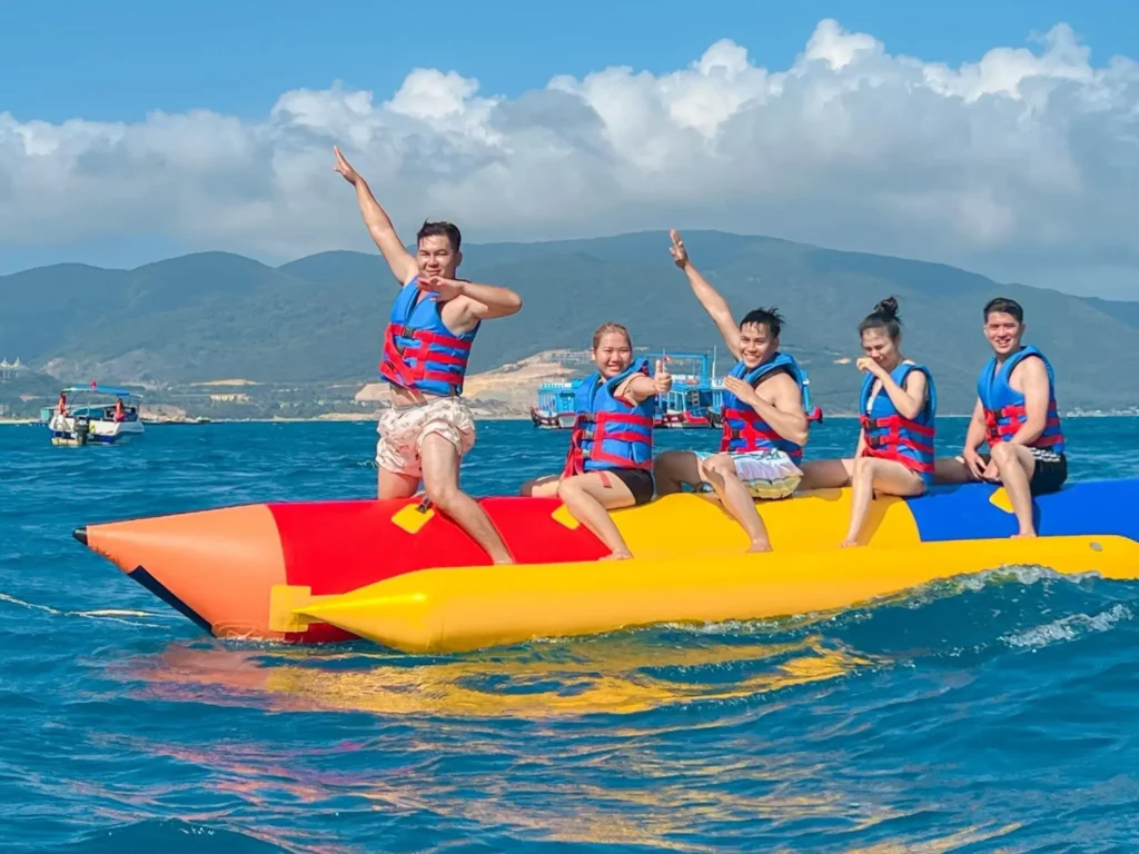 Tour lặn biển H&ograve;n Mun &ndash; L&agrave;ng Ch&agrave;i &ndash; B&atilde;i Tranh